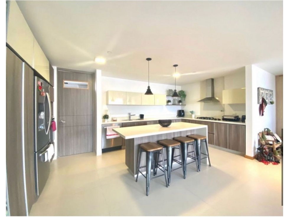 Venta de apartamento en Envigado Loma del Esmeraldal — foto 2