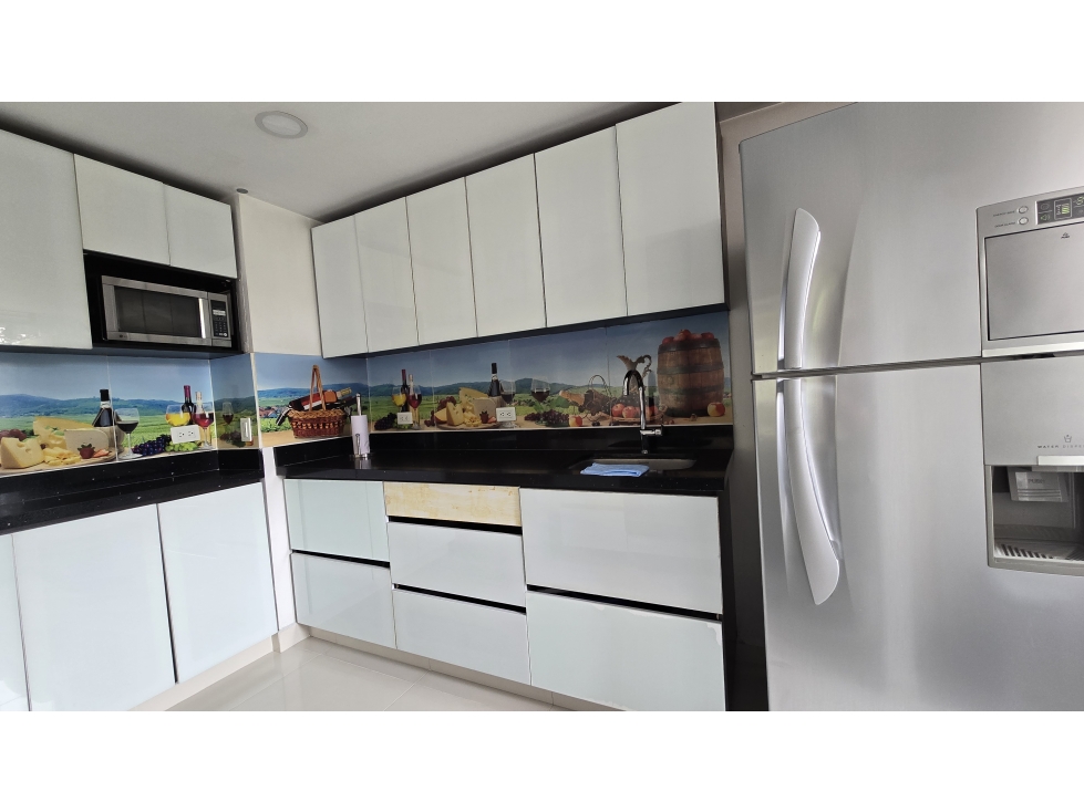 Arriendo apartamento en El Poblado sector Los Balsos — foto 3
