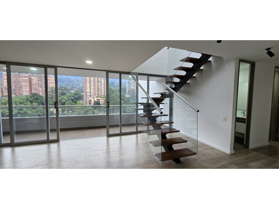Arriendo penthouse en Envigado Loma de Las Brujas — foto 3
