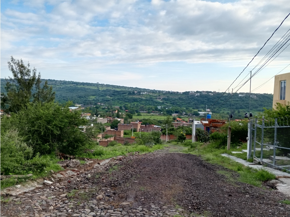 TERRENO EN JARDÍN REAL CALLE ALCATRACES SAHUAYO, MICHOACÁN. - 5