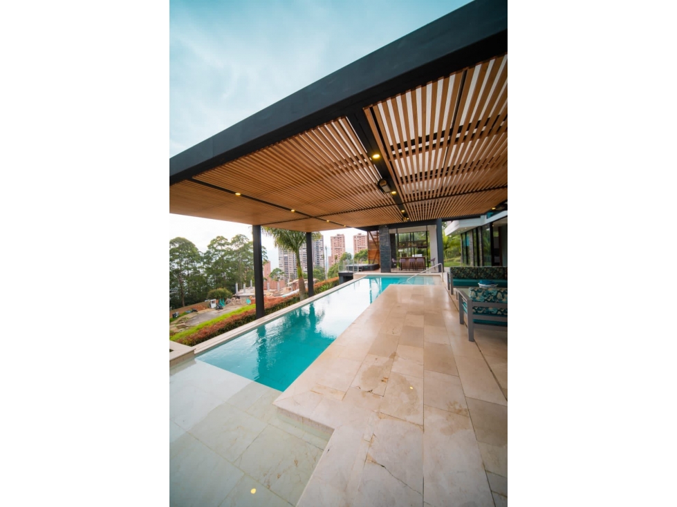 Casa para Arriendo Amoblado en el Poblado