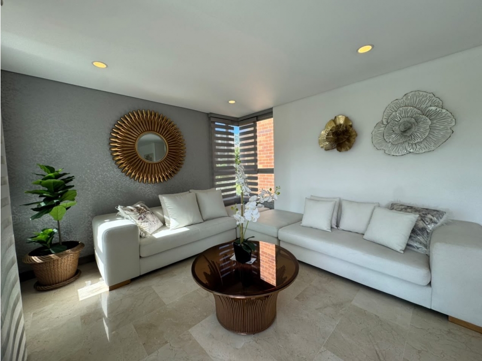 Apartamento en Arriendo Amoblado en El Poblado — foto 3