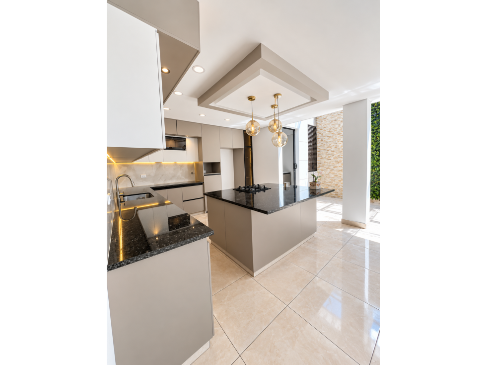 Casa En Arriendo En Llanogrande — foto 3