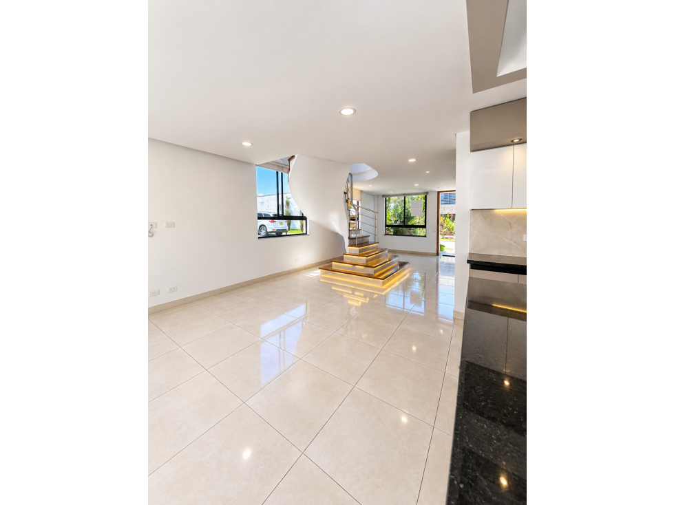 Casa En Arriendo En Llanogrande — foto 2