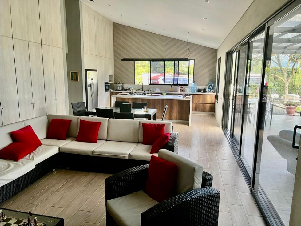 Casa en Arriendo en Girardota Antioquia — foto 4