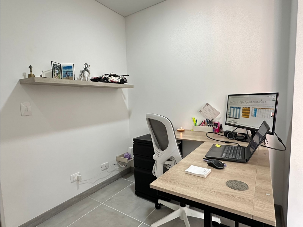 Se Vende Apartamento Sector Envigado Loma Los Mesa — foto 5