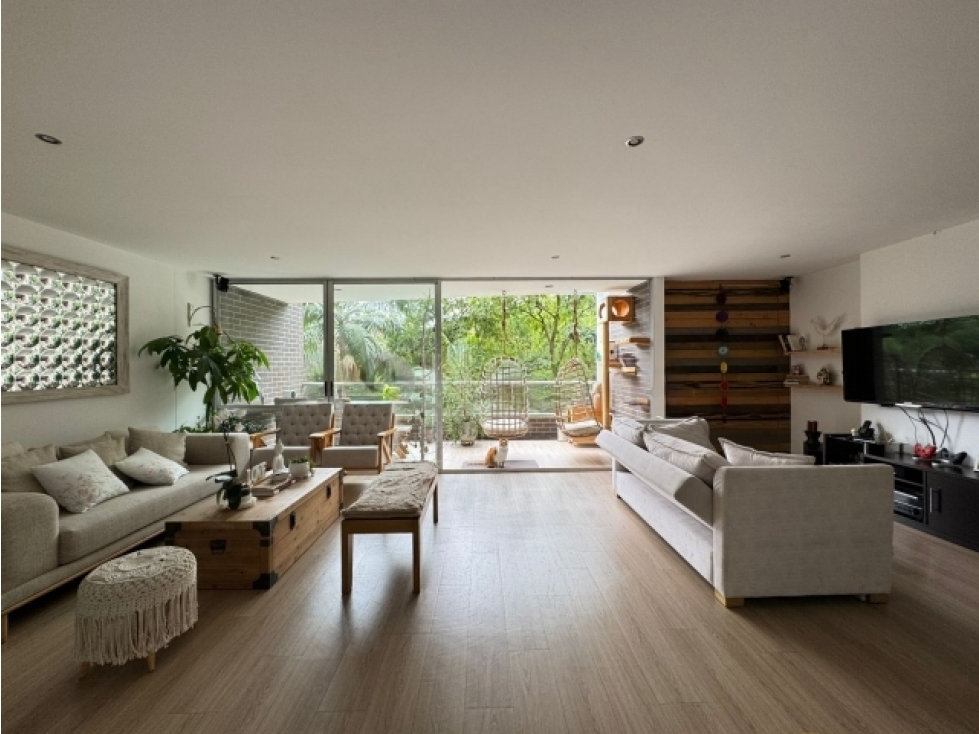 Apartamento en Arriendo Amoblado en Envigado sector La Abadia