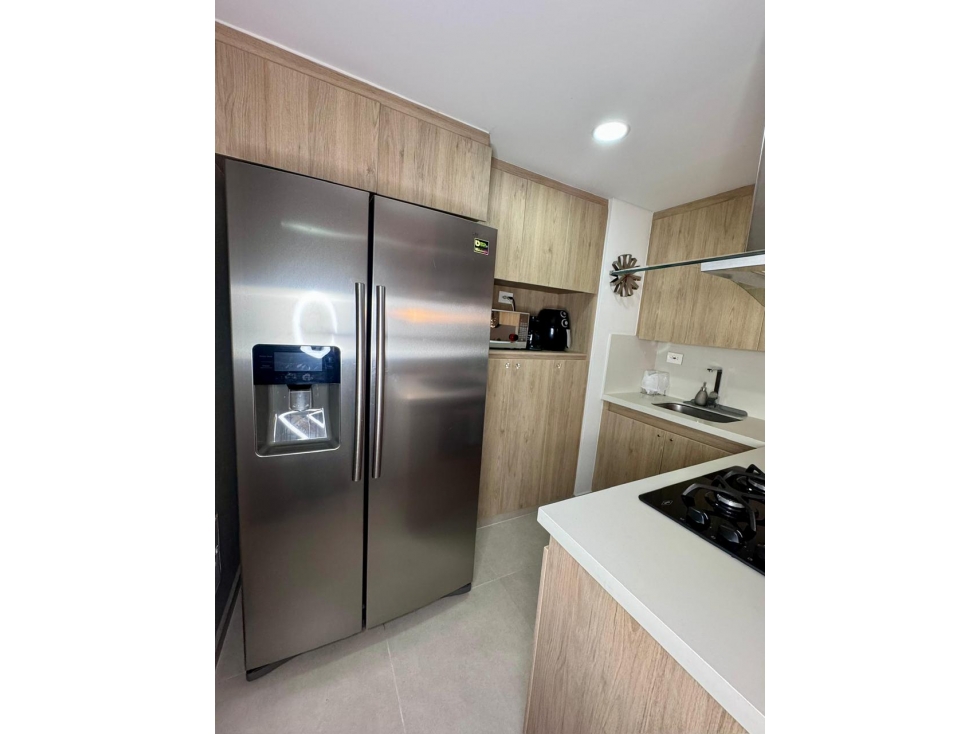 Apartamento en Arriendo Amoblado en Medellín Loma del indio — foto 3