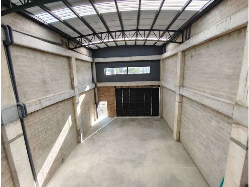 Bodega en Renta - Carmen de Viboral - 2