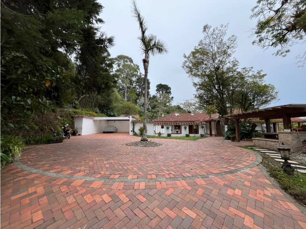 Casa en Venta - Alto de Las Palmas