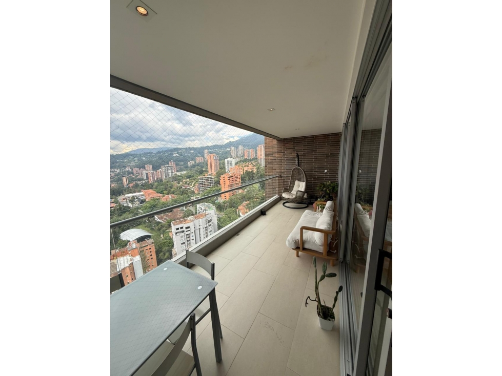 Apartamento Amoblado en Arriendo en El Poblado