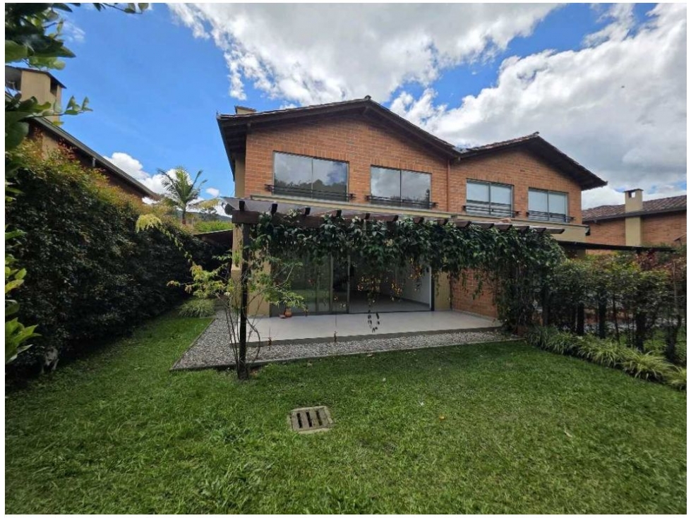 Casa en Venta en El Retiro sector Puro Cuero