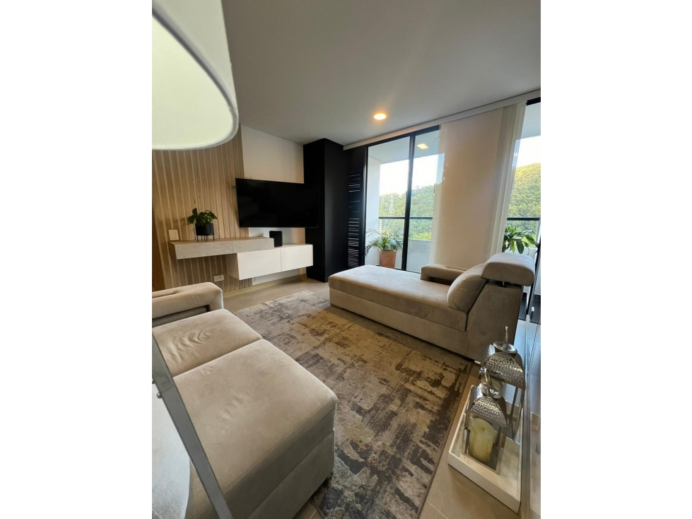 Apartamento para renta Amoblada Poblado Palmas