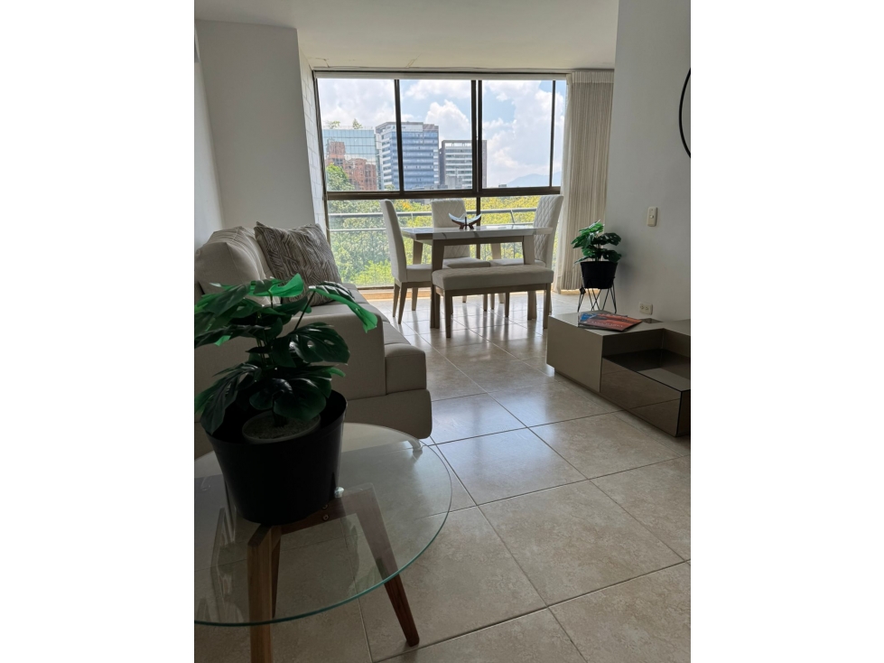 Apartamento en Arriendo en El Poblado — foto 3