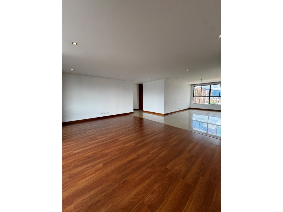 Apartamento en Arriendo en El Poblado — foto 3