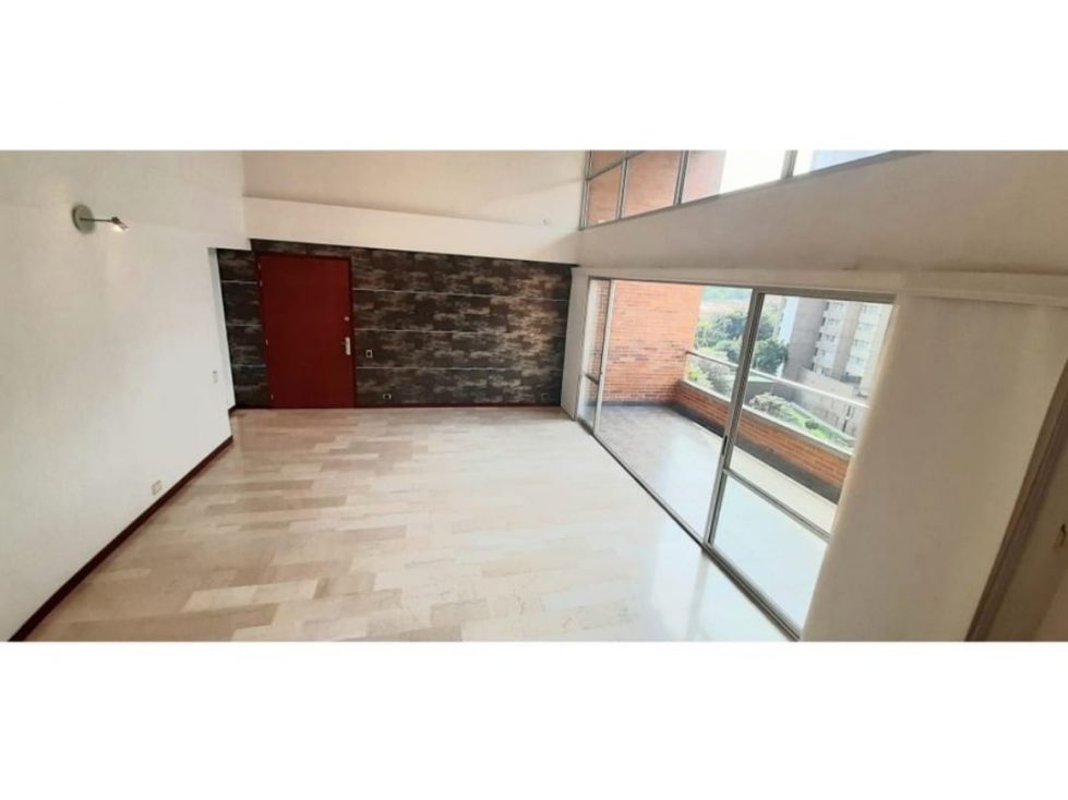 Apartamento Duplex en Arriendo en Envigado — foto 3
