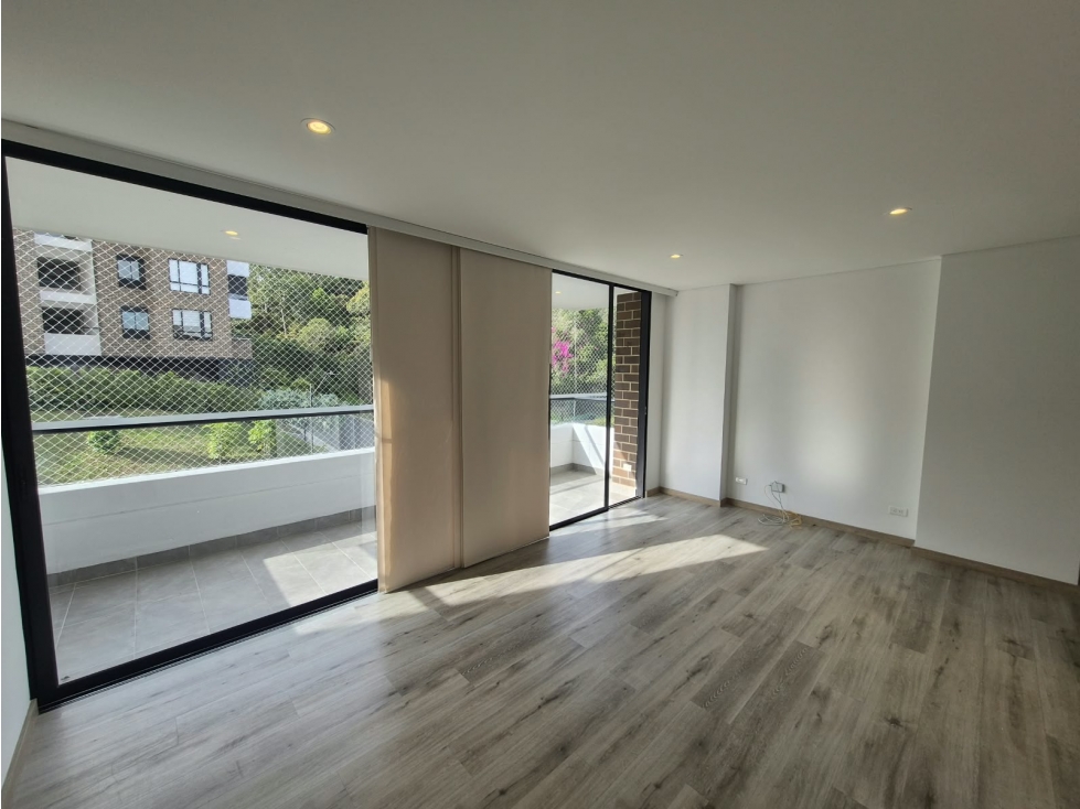 Apartamento en Venta en Retiro La Maria — foto 2