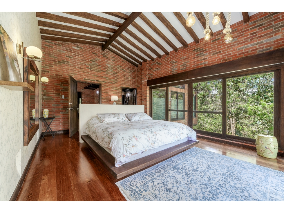 Casa en Venta en Envigado Sector Loma del Escobero