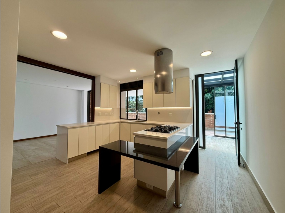 Apartamento en Arriendo en El Poblado — foto 2