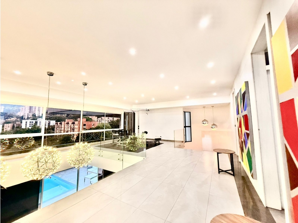 Penthouse Amoblado en Arriendo en El Poblado — foto 4
