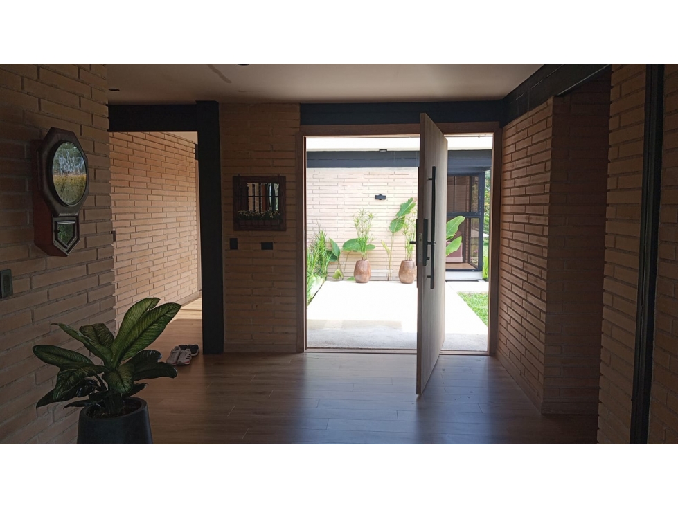 Casa en Venta en Llanogrande - 3