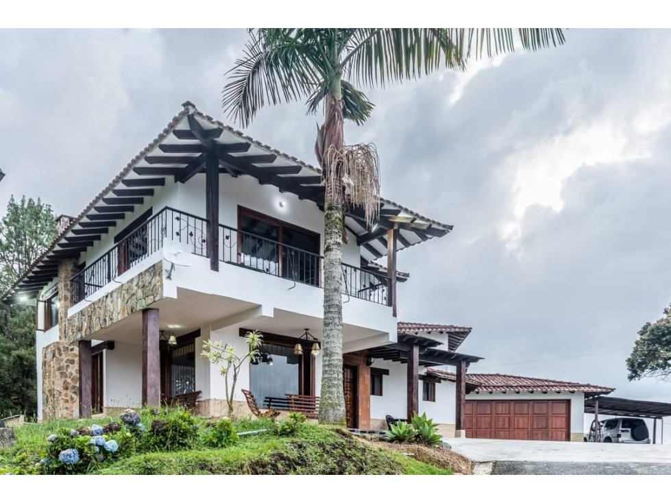 Casa en Envigado la Catedral en Venta