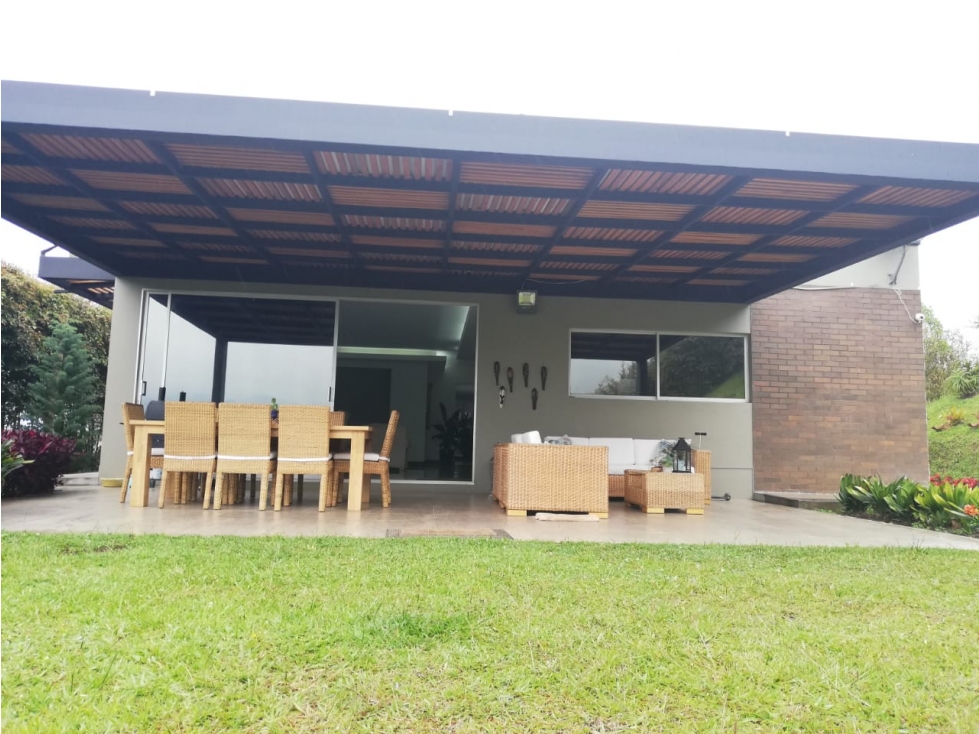 Casa para la Venta en el Retiro Antioqia - 5