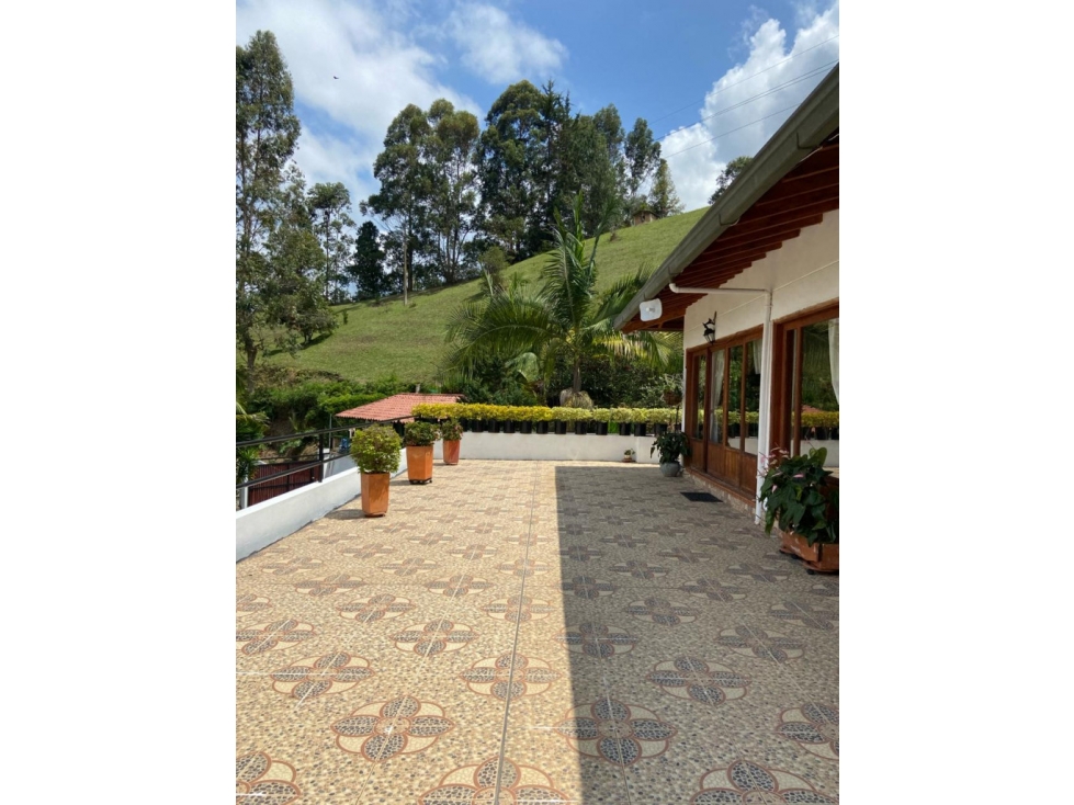 Casa en Venta en El Peñol Vereda La Alemania - 2