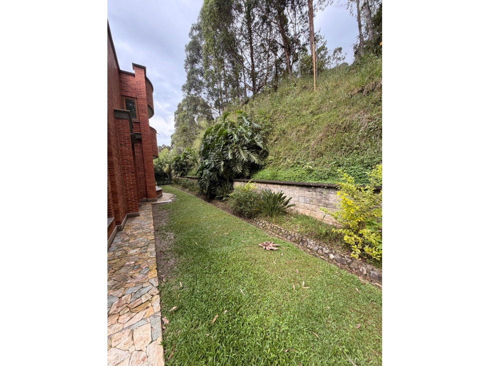 Casa en Venta en El Poblado sector La Calera — foto 3