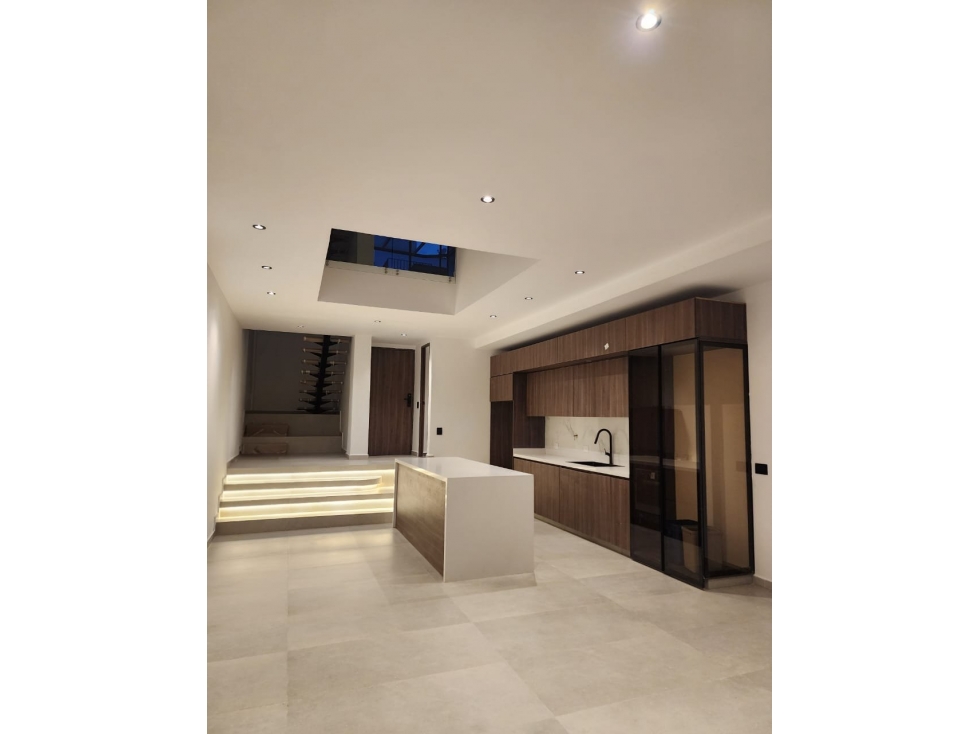 Casa en Arriendo en El Poblado — foto 3
