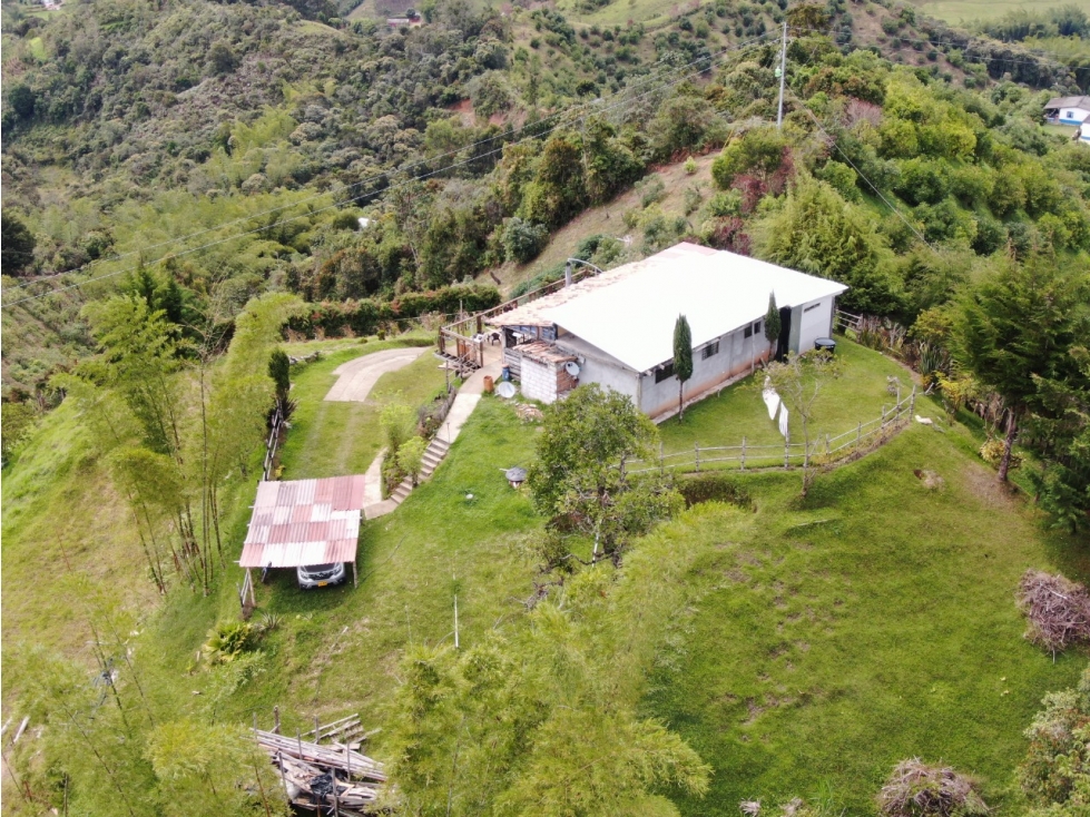 Lote para la Venta en El Peñol - 6