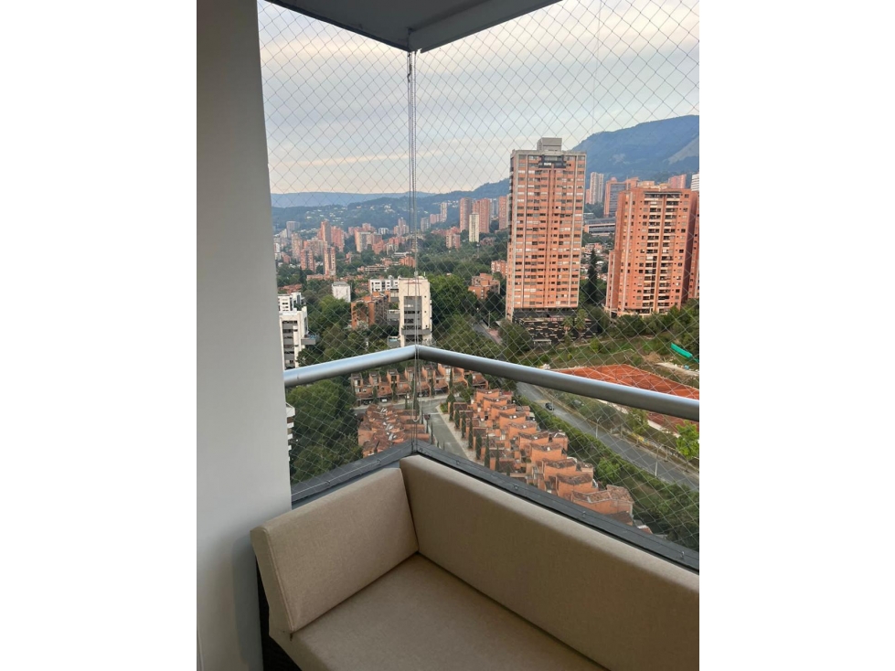 Apartamento en Venta en La Inferior El Poblado — foto 3