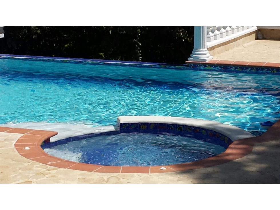 Casa Amoblada en Arriendo en Copacabana - 4