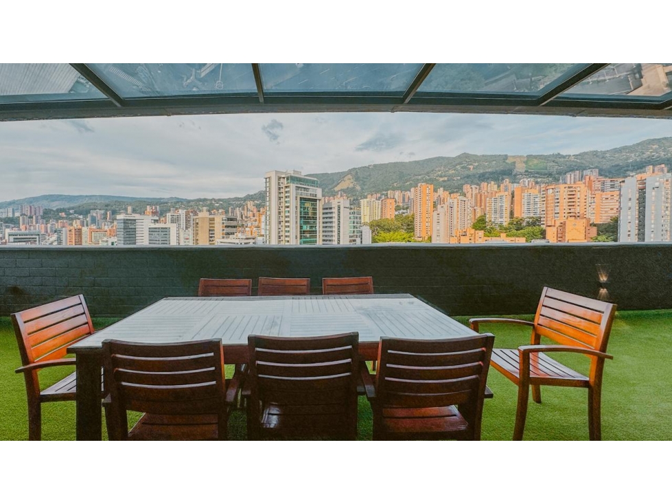 Penthouse Amoblado en Arriendo en El Poblado sector Milla de Oro — foto 5