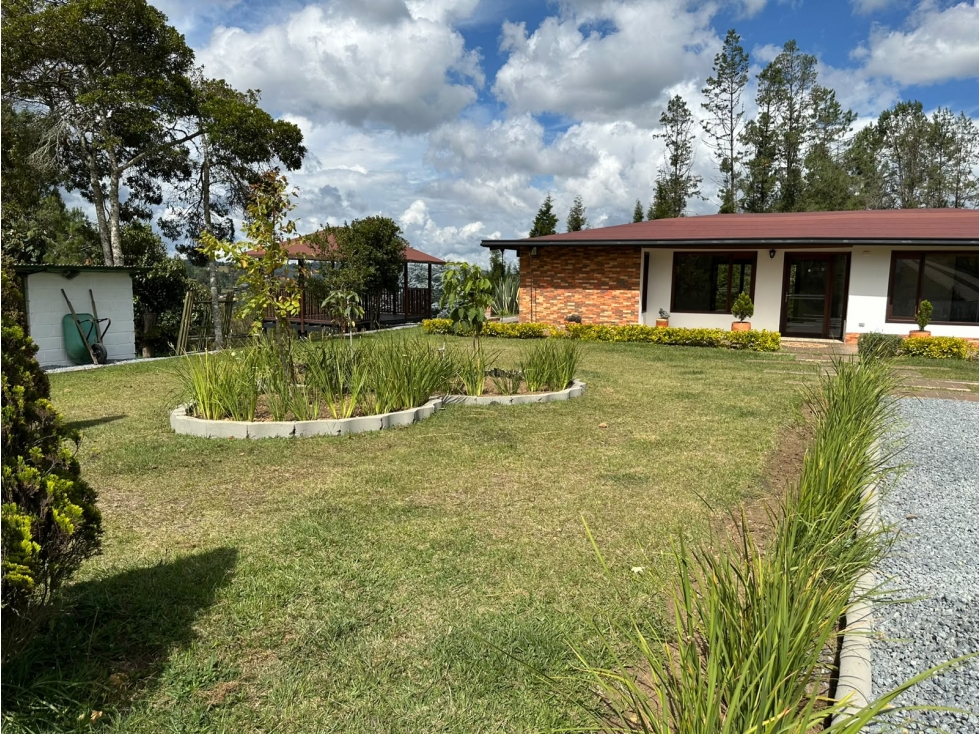 Casa Campestre en Venta en Guarne Sector Parque Arvi. - 3