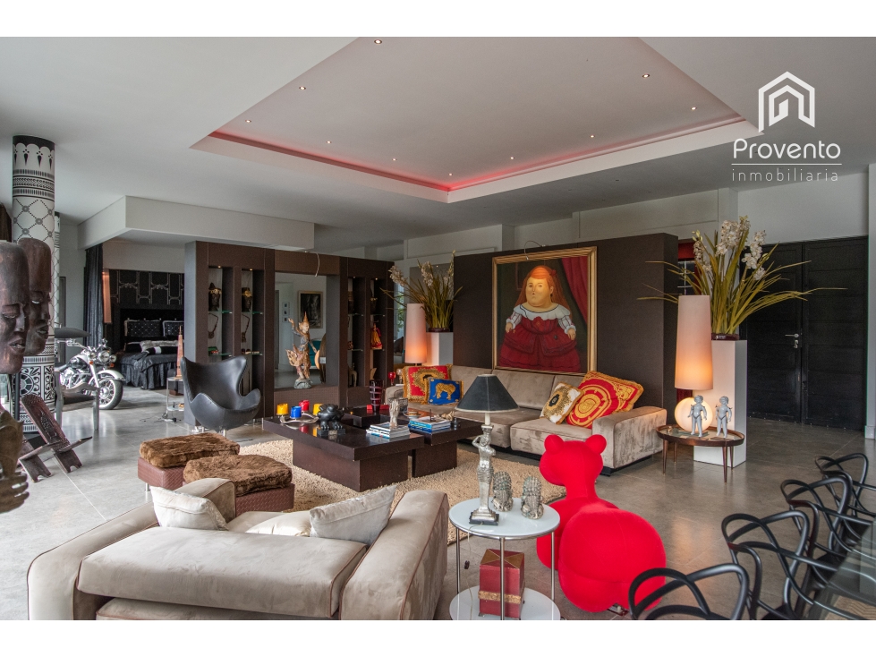 Casa Moderna Tipo Loft en El Retiro para Arriendo