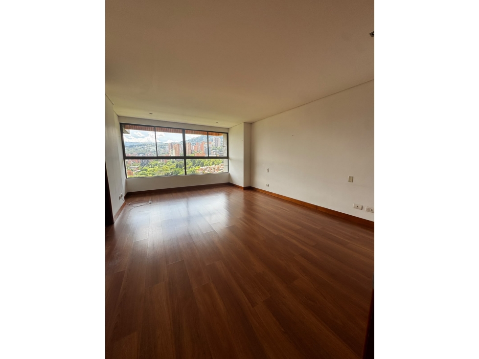 Apartamento en Arriendo en El Poblado — foto 2