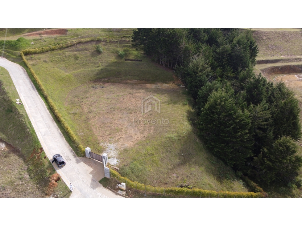 Lote para la Venta en Llanogrande Pontezuela - 3