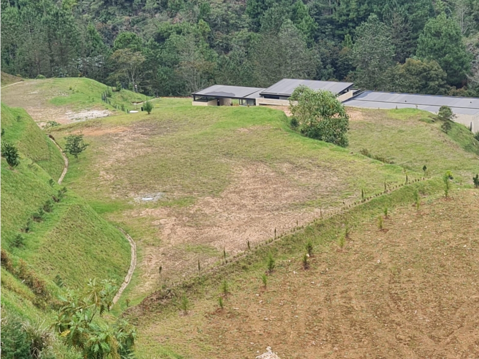 Lote para la Venta en El Retiro Antioquia - 1