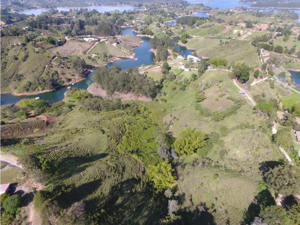 Lote para la Venta en Guatapé El Peñol - 1