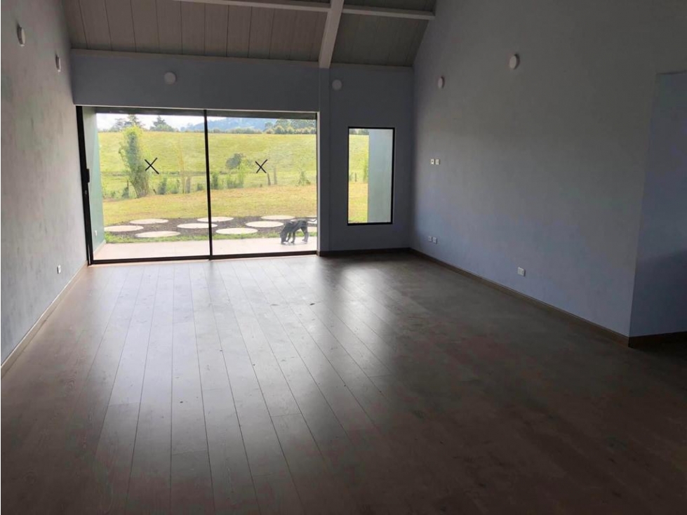 Casa Campestre para Arriendo en La Ceja - 4