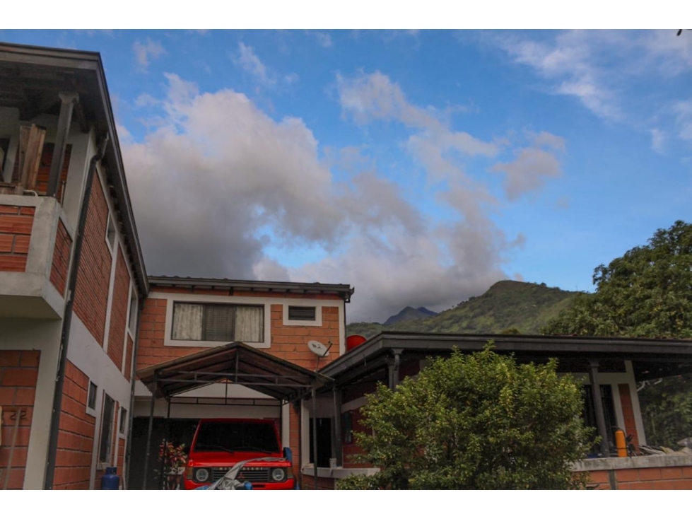 Casa Finca en Venta en Barbosa sector Hatillo - 3