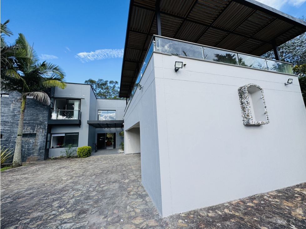 Casa en Venta Amoblada en Llanogrande — foto 3