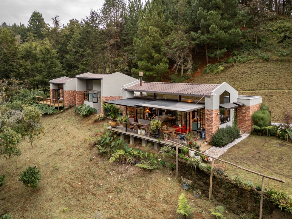 Casa en Venta En El Retiro Sector Pantanillo