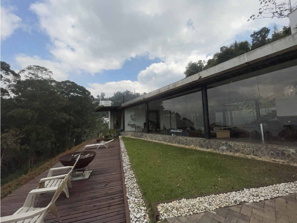 Casa en Venta en Altos del Poblado — foto 2