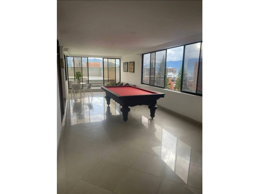 Pent-house Amoblado en Arriendo en El Poblado sector Los Gonzáles — foto 3