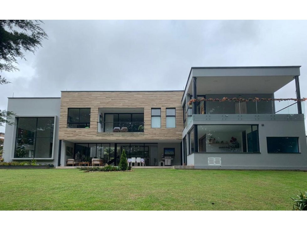 Casa en Arriendo Amoblado en Alto de Las Palmas — foto 3