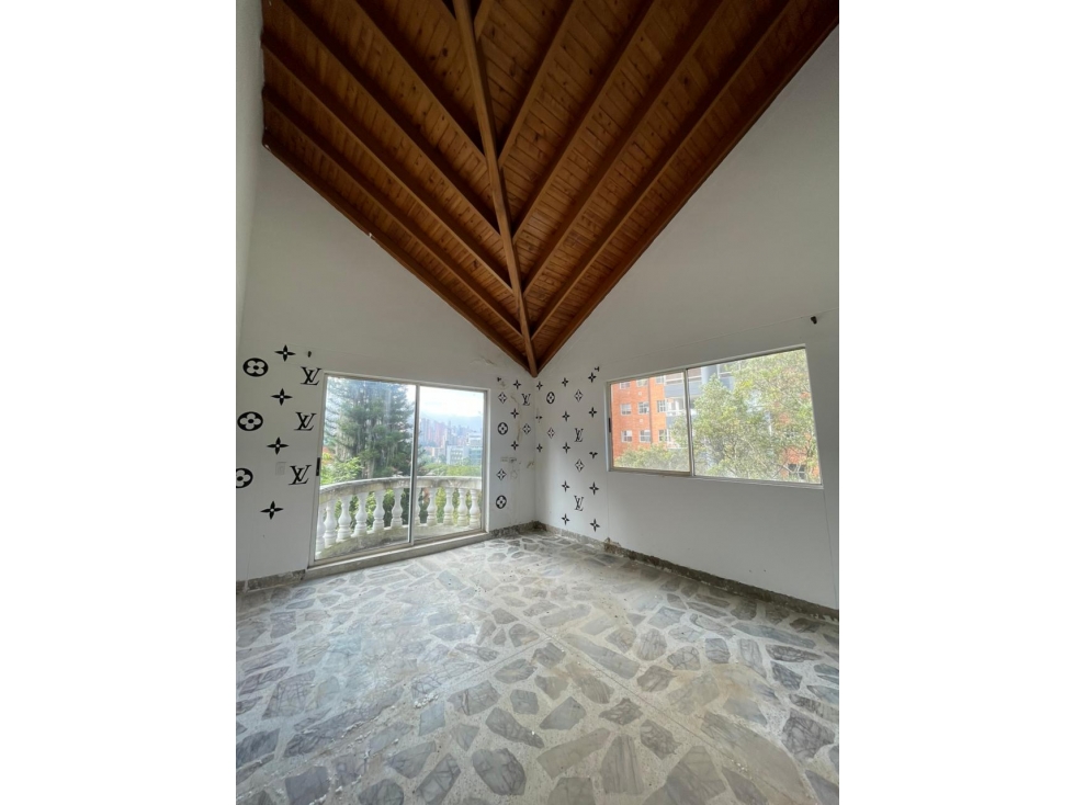 Casa en Venta en Envigado — foto 2