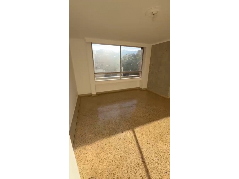 Apartamento en Venta en Laureles — foto 2