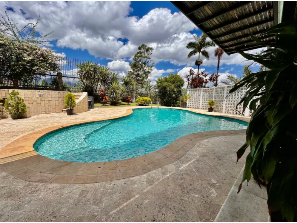 Casa en Arriendo Amoblado en El Poblado — foto 2